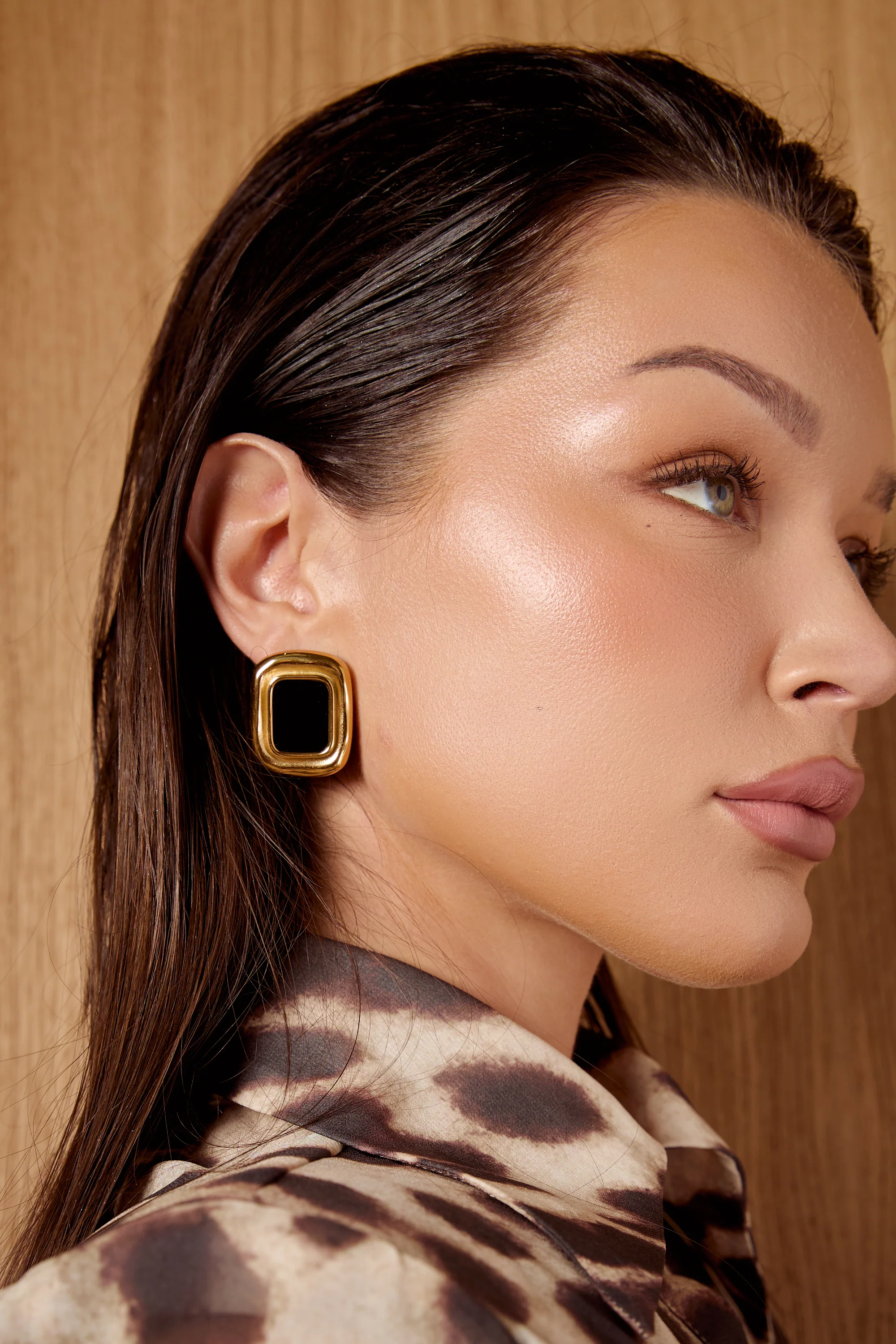 Black Geometric Square Earrings - Image 2